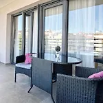 S'akvarel 4 - Private Garage Apartman