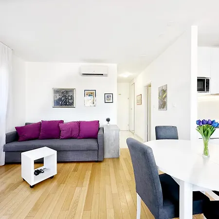 S'akvarel 4 - Private Garage سبليت